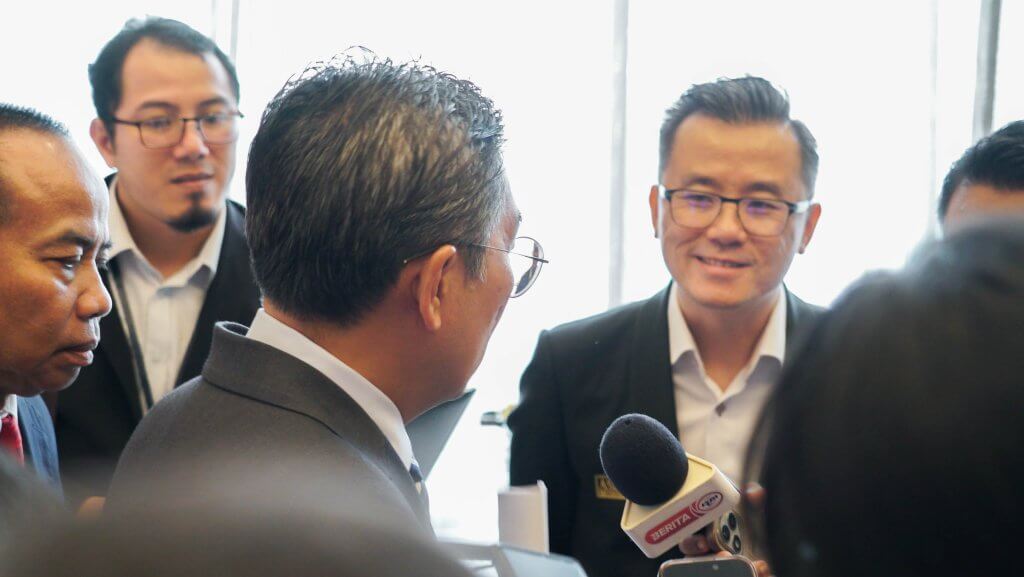 Dato KK interview by media